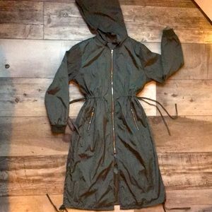 Women’s waterproof rain jacket army green long jacket removable hood tre…